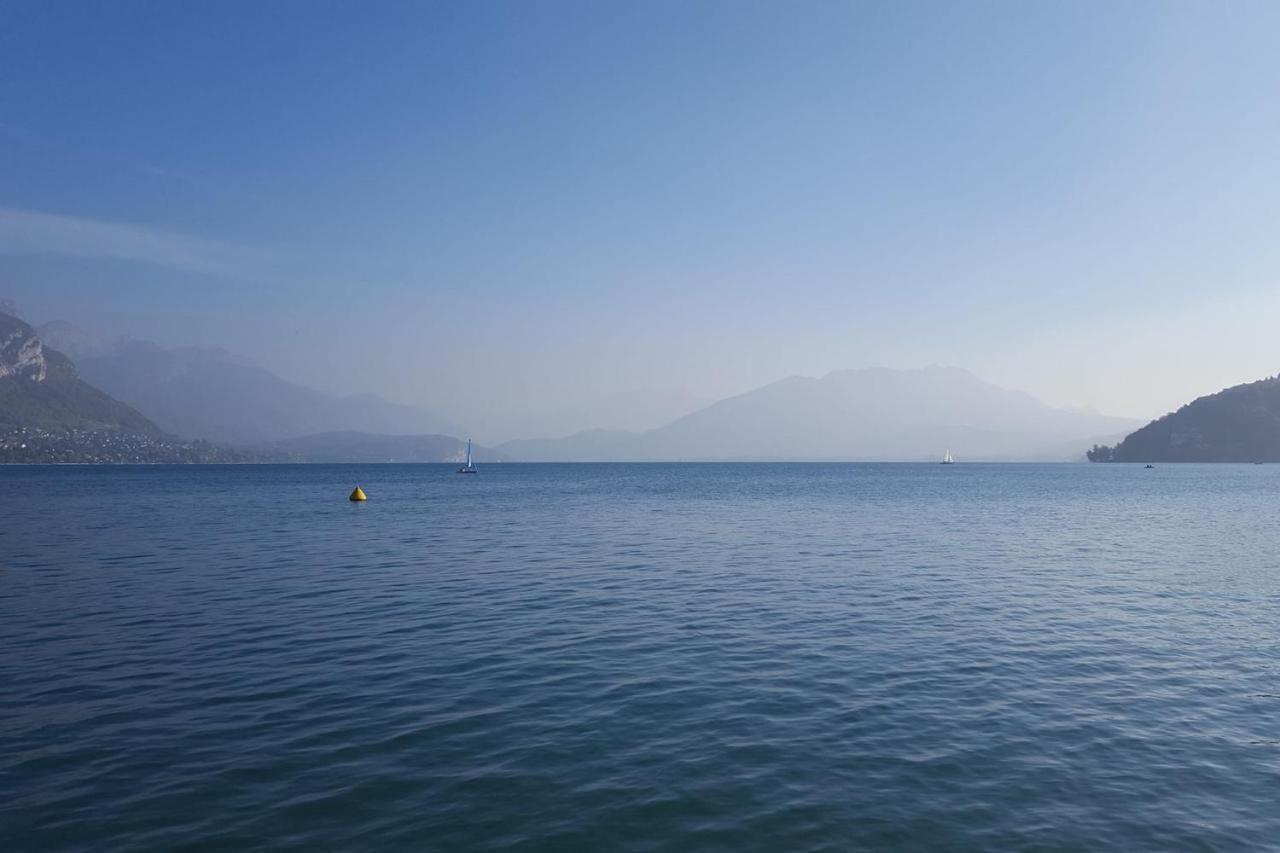 Le Grand Large - Apartment Parking & Balcony By The Lake Modern Bright Annecy Exterior foto